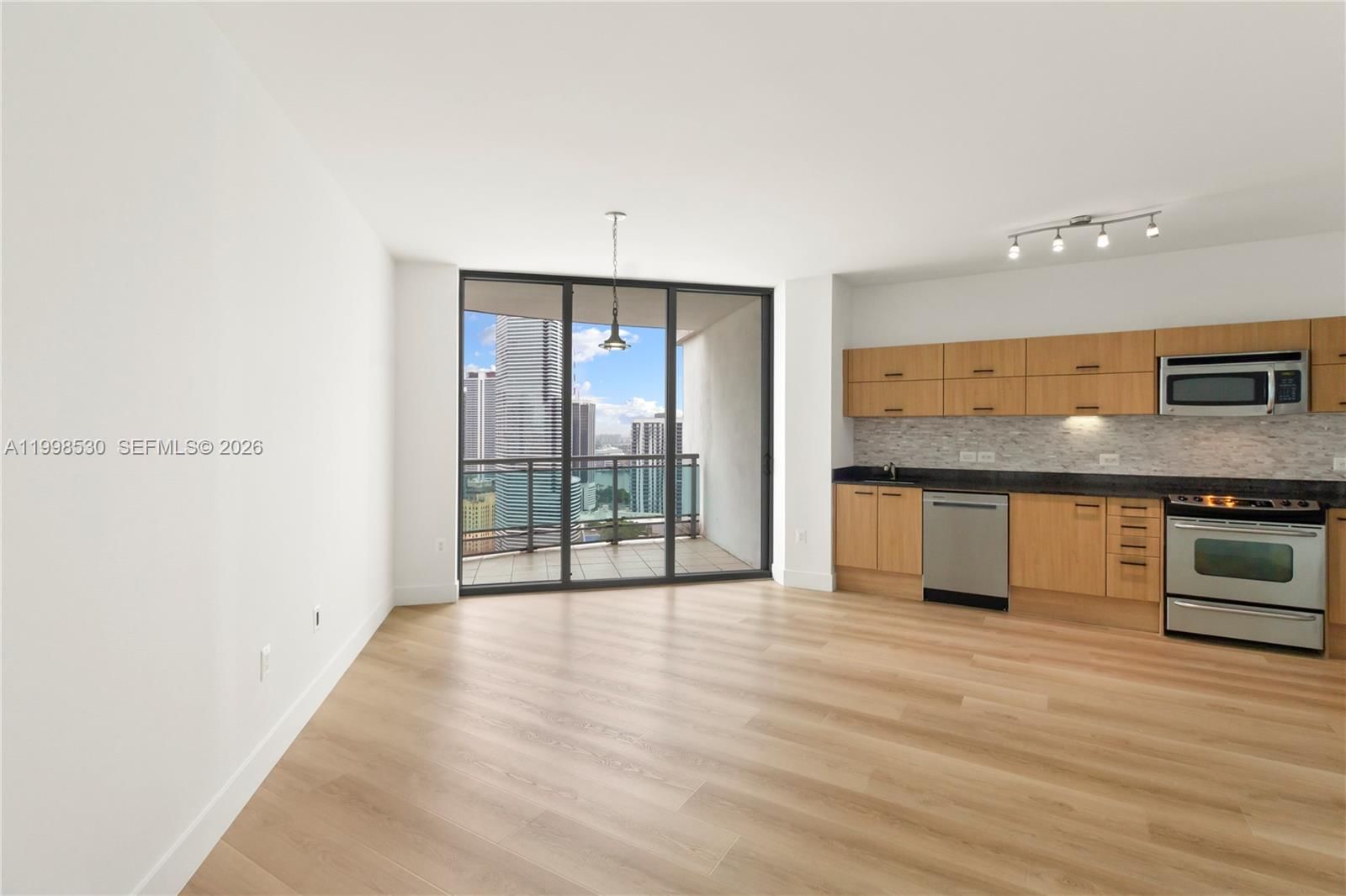 Real estate property located at 350 Miami Ave #3413, Miami-dade, Wind Condo, Miami, FL