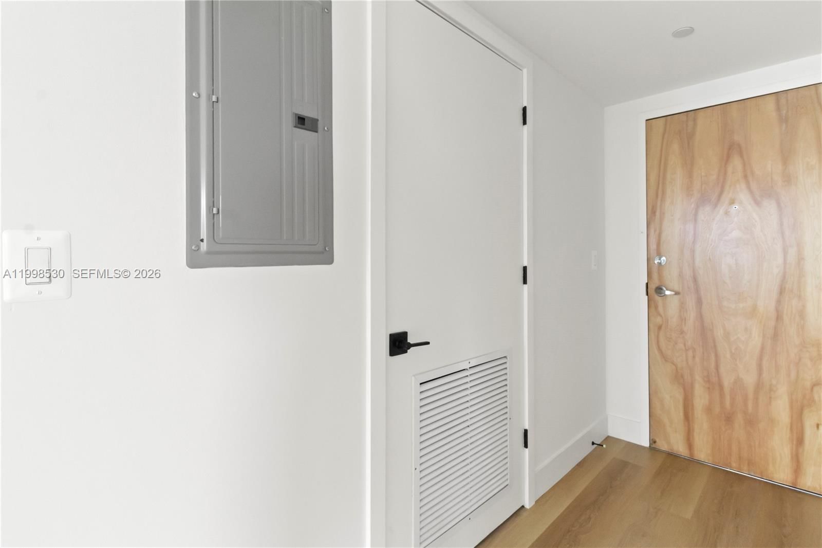 Real estate property located at 350 Miami Ave #3413, Miami-dade, Wind Condo, Miami, FL