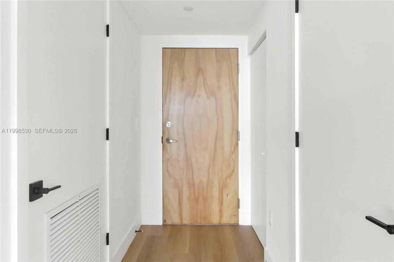 Real estate property located at 350 Miami Ave #3413, Miami-dade, Wind Condo, Miami, FL