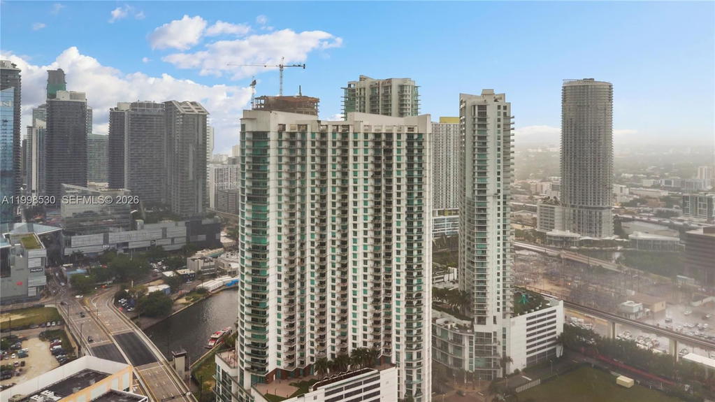 Real estate property located at 350 Miami Ave #3413, Miami-dade, Wind Condo, Miami, FL