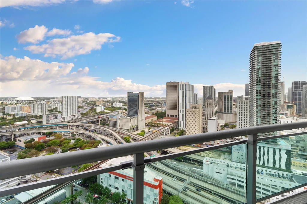 Real estate property located at 350 Miami Ave #3413, Miami-dade, Wind Condo, Miami, FL