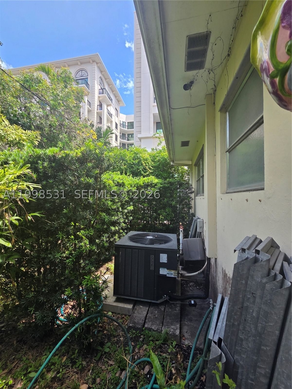 Real estate property located at 345 Malaga Ave, Miami-dade, Coral Gables Crafts Sec, Coral Gables, FL