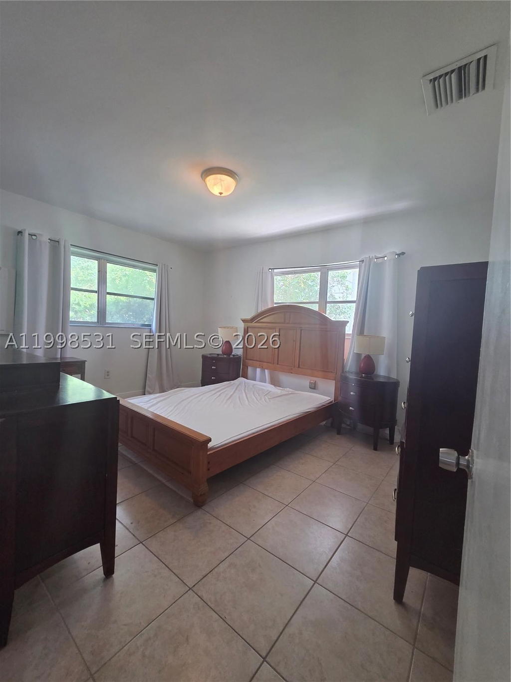 Real estate property located at 345 Malaga Ave, Miami-dade, Coral Gables Crafts Sec, Coral Gables, FL