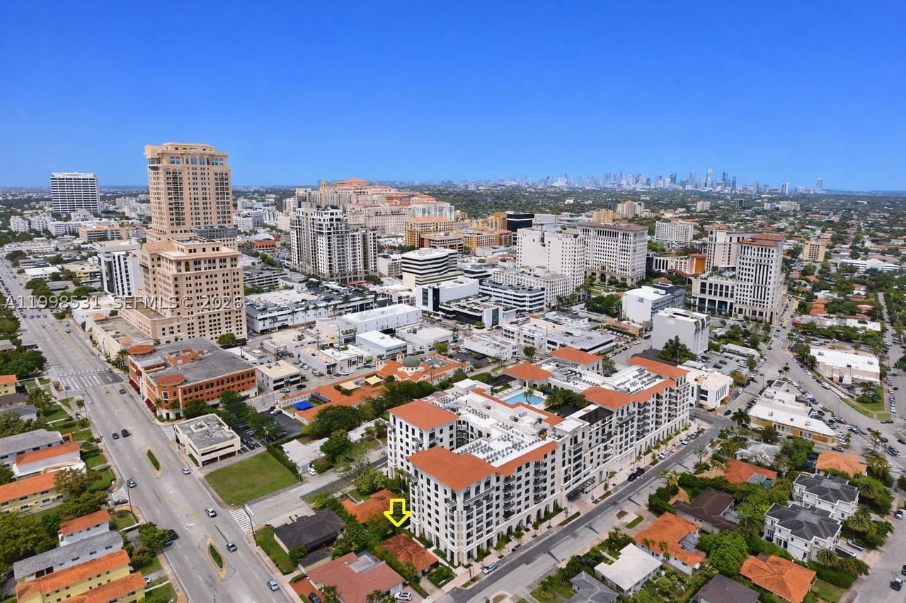 Real estate property located at 345 Malaga Ave, Miami-dade, Coral Gables Crafts Sec, Coral Gables, FL