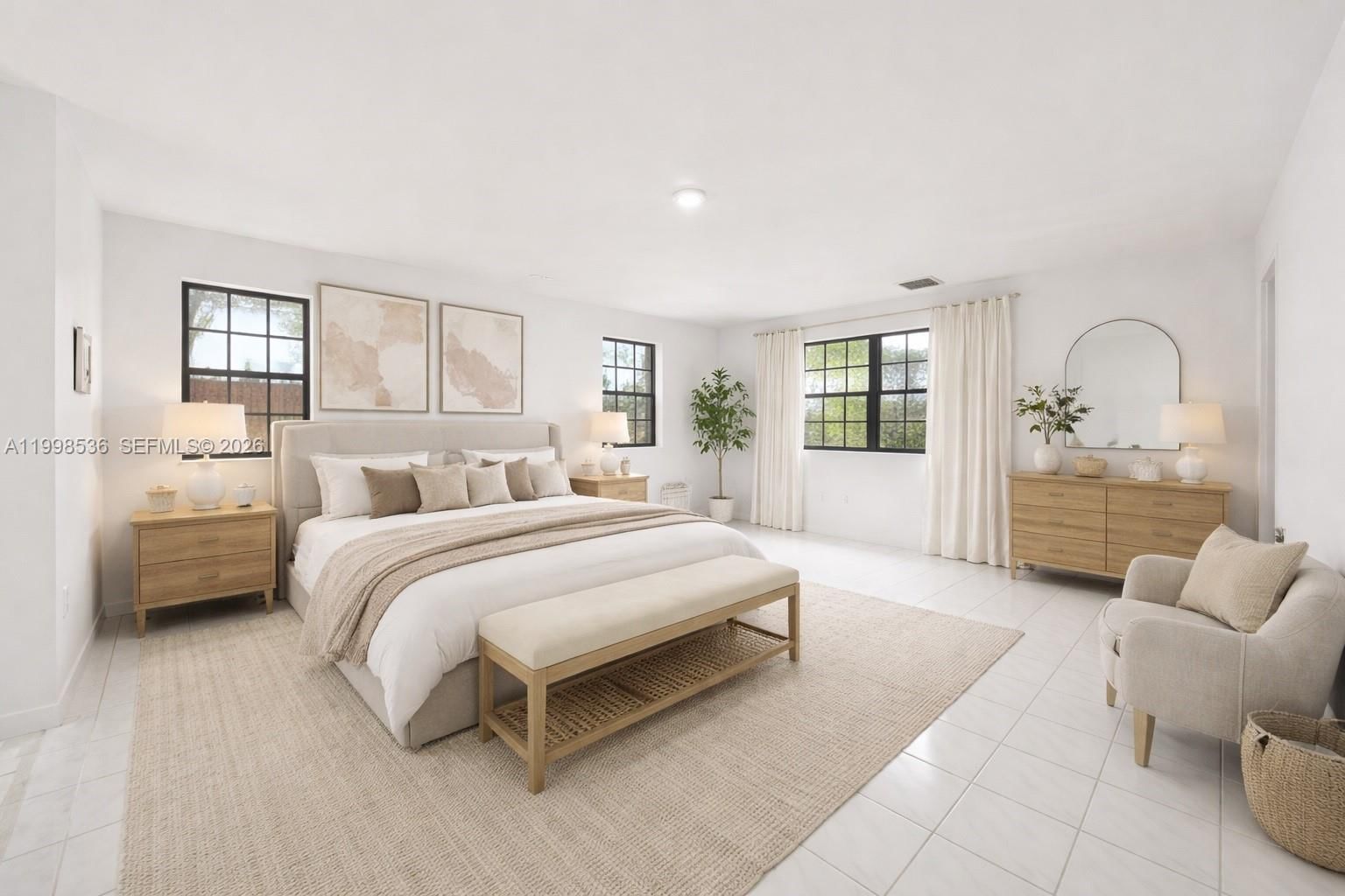 Real estate property located at 4540 151st Pl, Miami-dade, The Mansions, Miami, FL