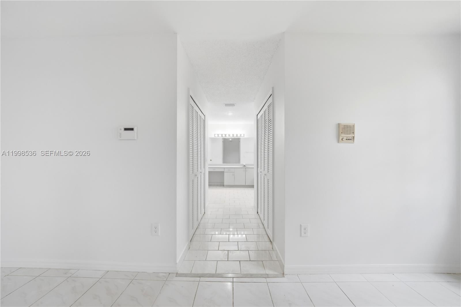 Real estate property located at 4540 151st Pl, Miami-dade, The Mansions, Miami, FL