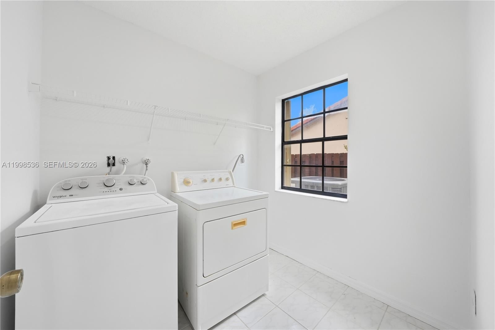 Real estate property located at 4540 151st Pl, Miami-dade, The Mansions, Miami, FL