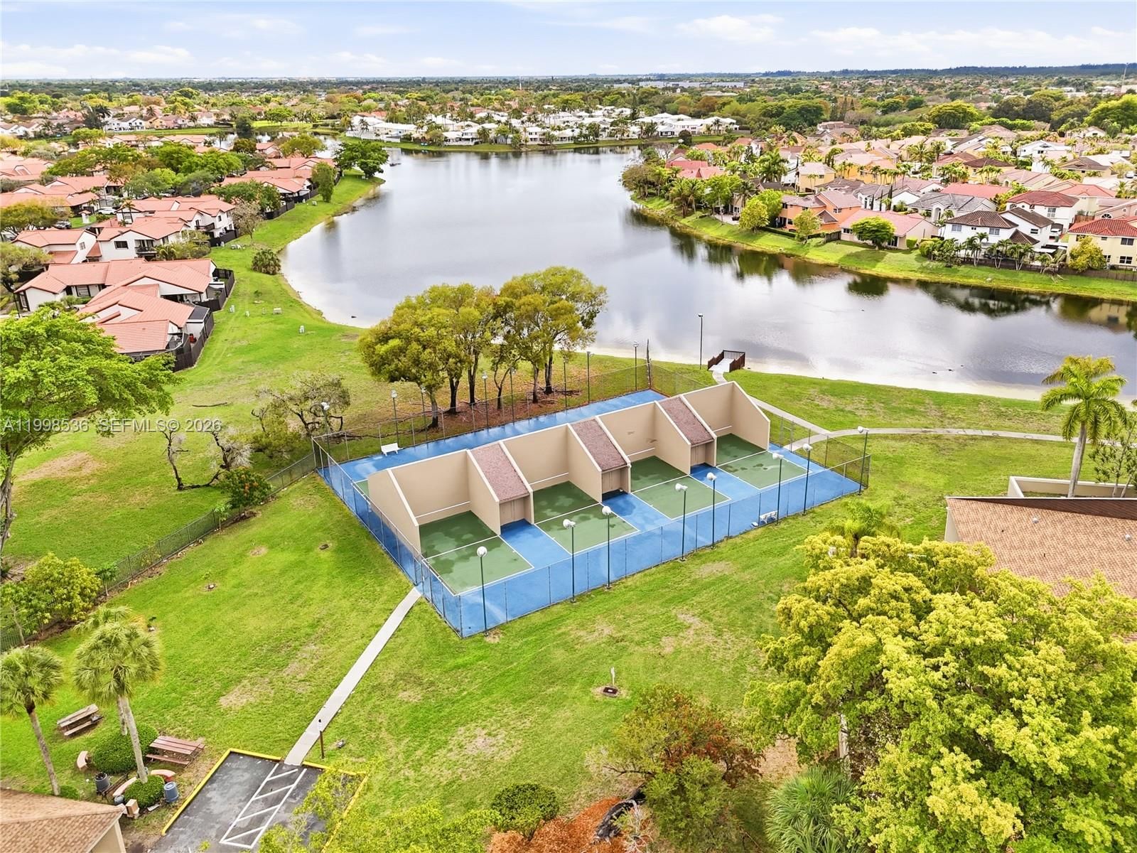 Real estate property located at 4540 151st Pl, Miami-dade, The Mansions, Miami, FL