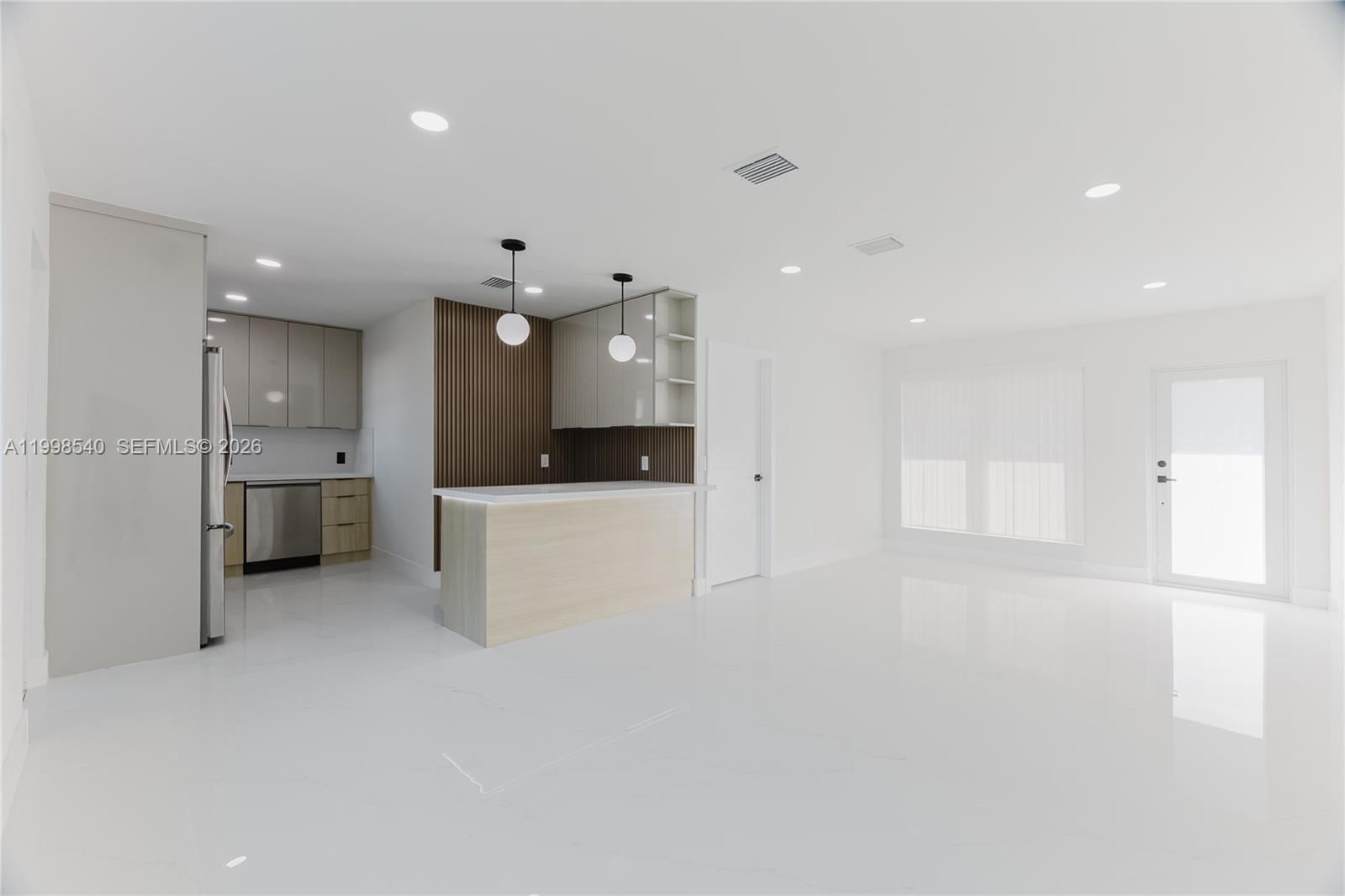 Real estate property located at 3110 34th Ave, Broward, Lake Forest Sec 4, West Park, FL