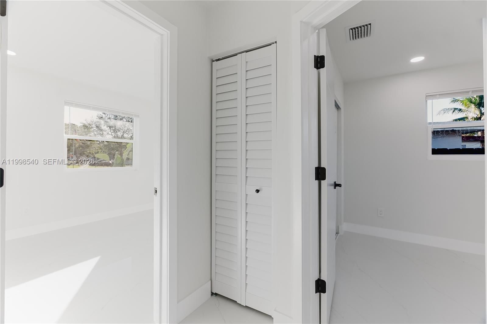 Real estate property located at 3110 34th Ave, Broward, Lake Forest Sec 4, West Park, FL