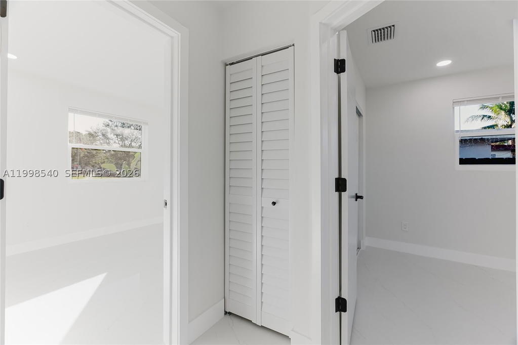 Real estate property located at 3110 34th Ave, Broward, Lake Forest Sec 4, West Park, FL
