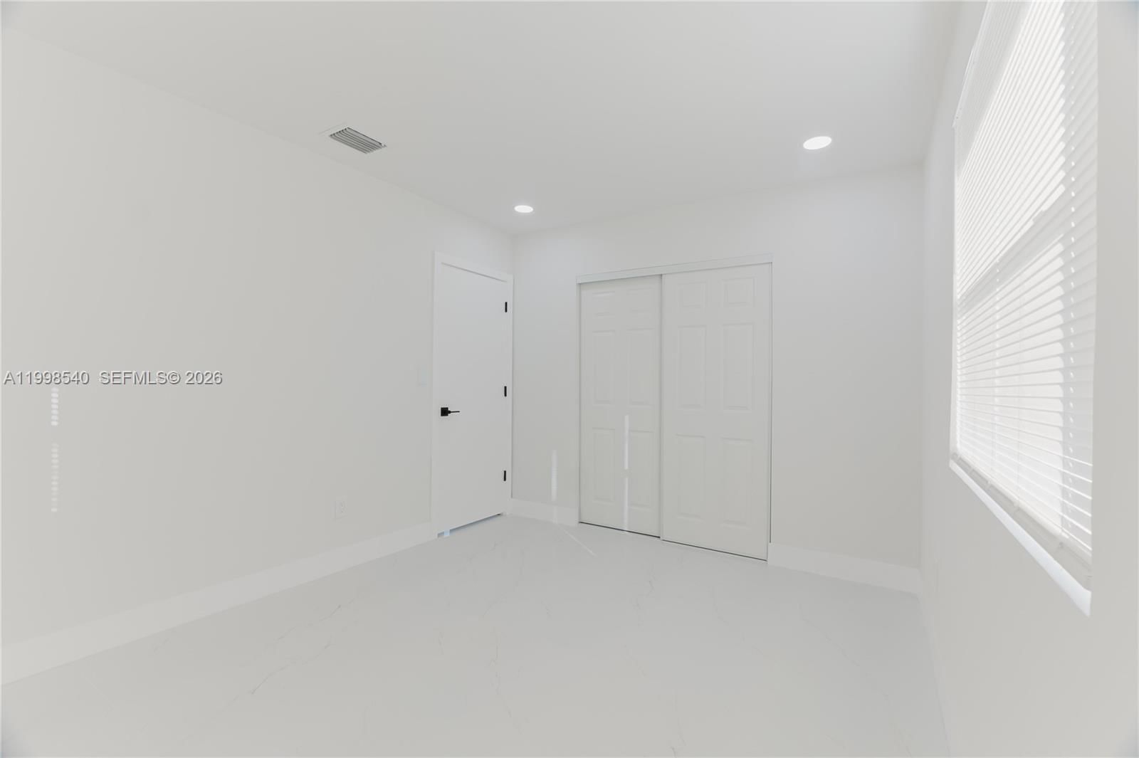 Real estate property located at 3110 34th Ave, Broward, Lake Forest Sec 4, West Park, FL