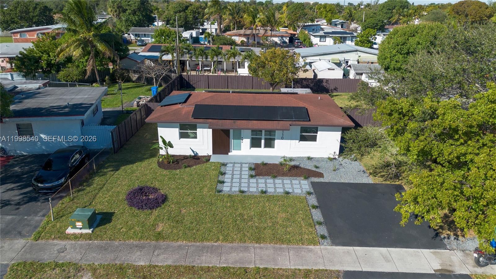 Real estate property located at 3110 34th Ave, Broward, Lake Forest Sec 4, West Park, FL