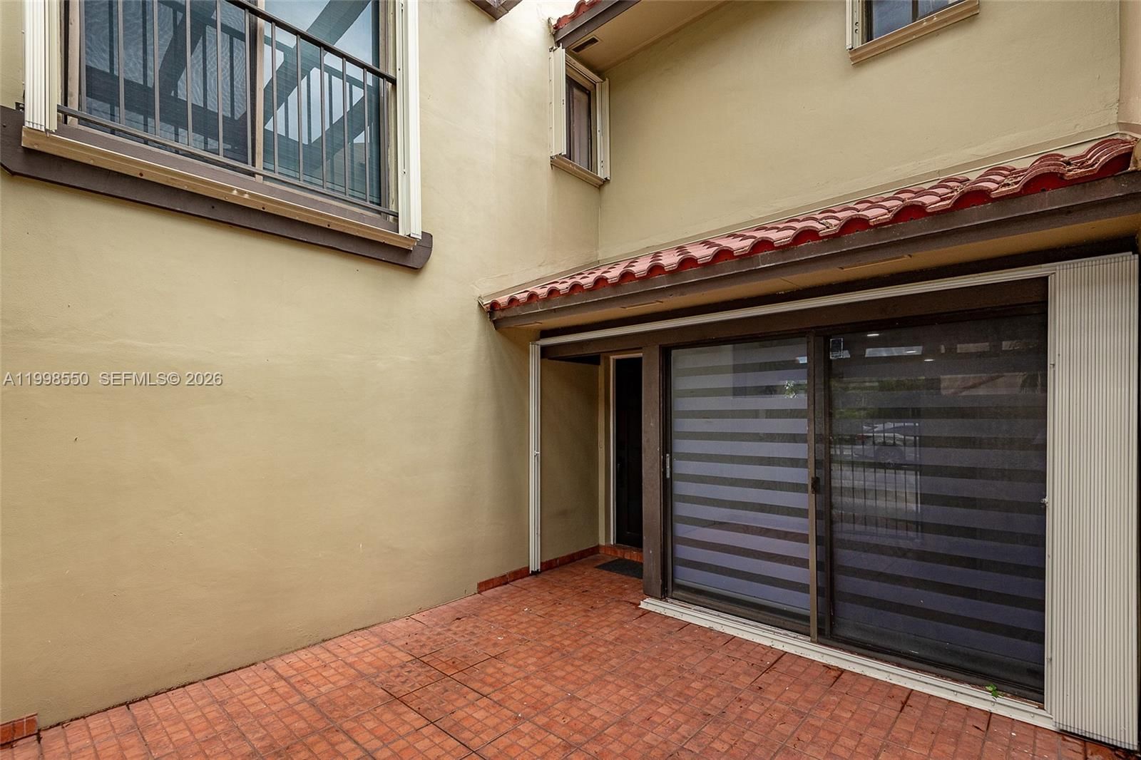 Real estate property located at 3325 Torremolinos Ave C-44, Miami-dade, Costa Del Sol Condo O, Doral, FL