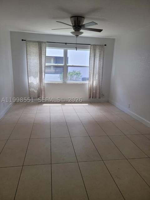 Real estate property located at 241 9th Ave #104, Broward, Ocean Drive Estates Condo, Pompano Beach, FL