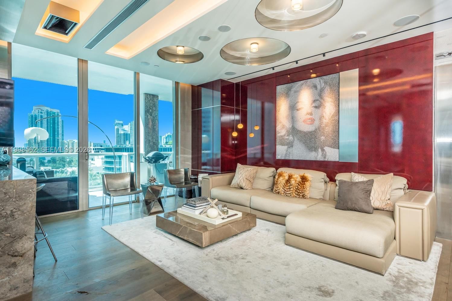 Real estate property located at 50 Pointe Dr #905, Miami-dade, Continuum On South Beach, Miami Beach, FL