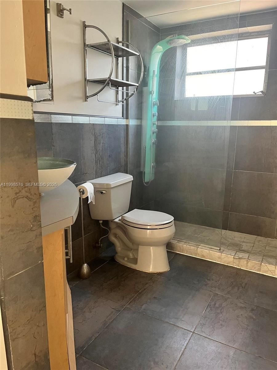 Real estate property located at 240 Collins Ave, Miami-dade, Terrace View Towers Condo, Miami Beach, FL