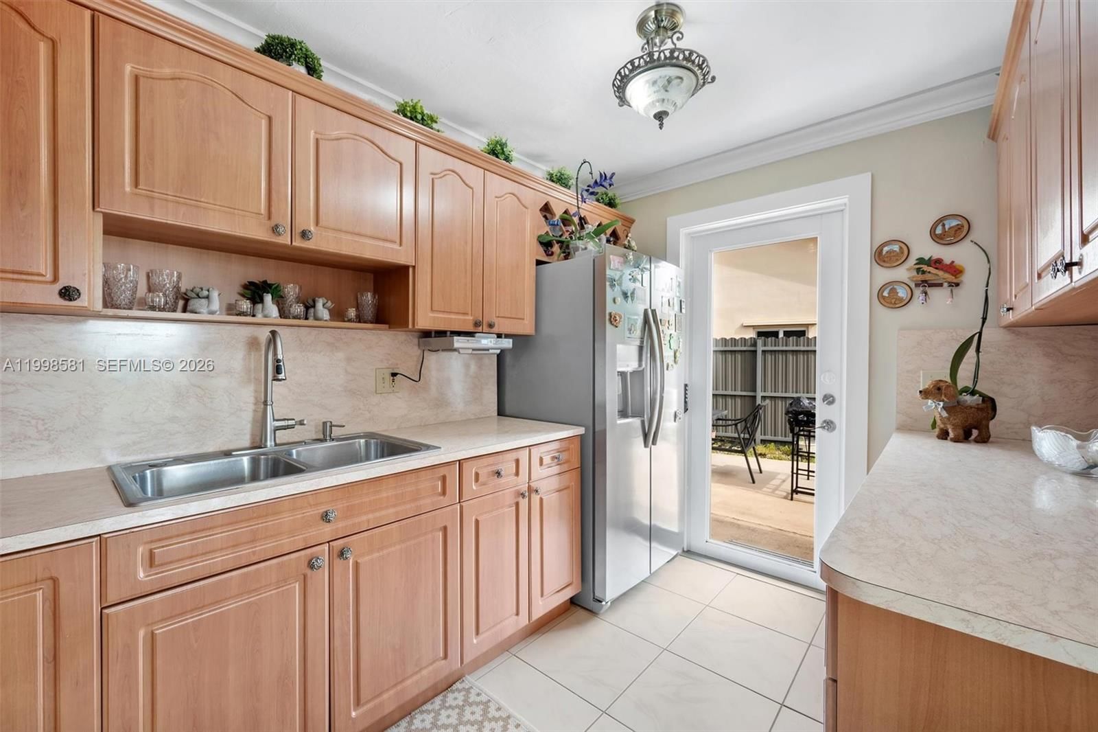 Real estate property located at 4218 138th Ct, Miami-dade, Bent Tree Sec 3, Miami, FL