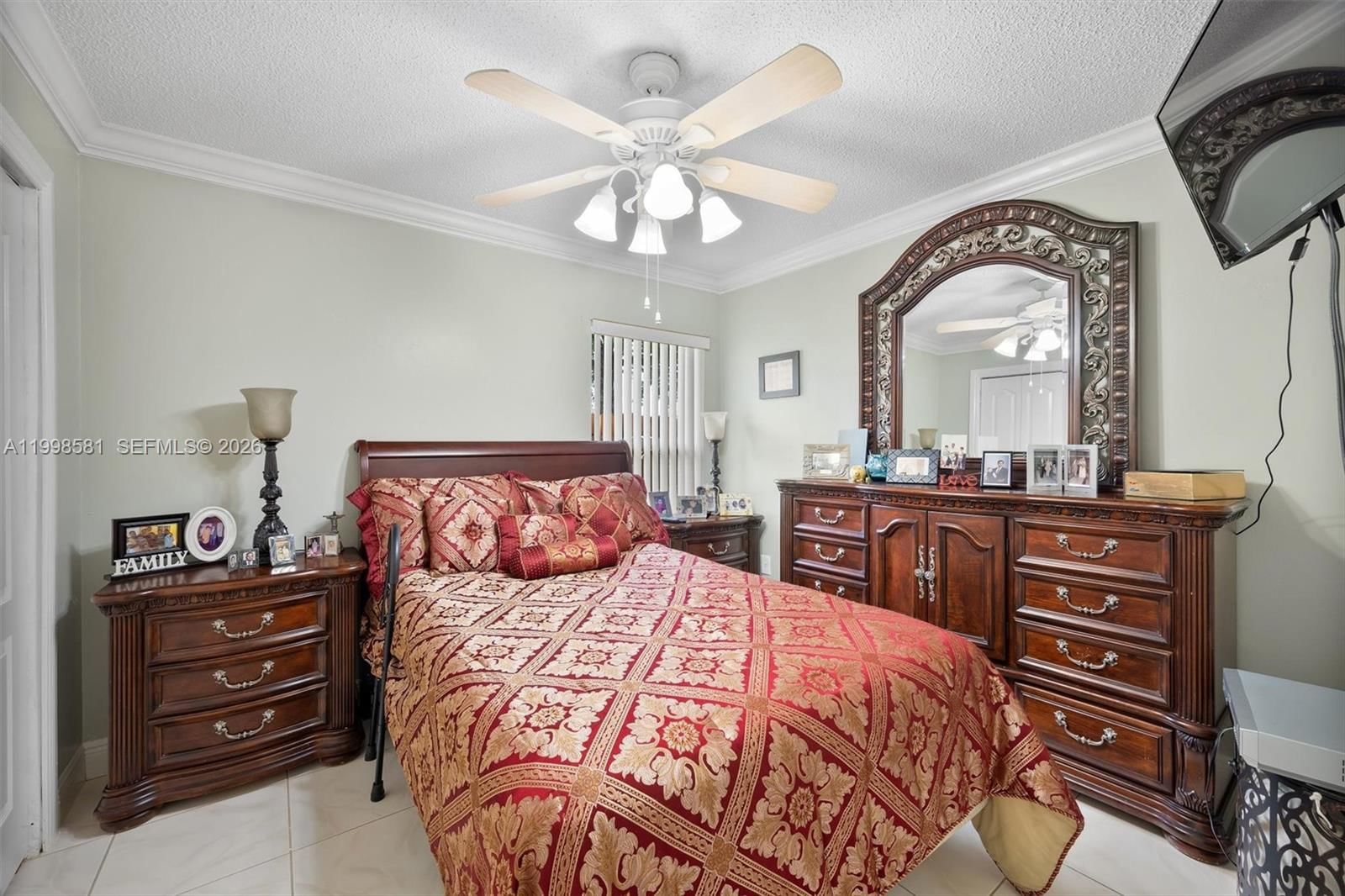 Real estate property located at 4218 138th Ct, Miami-dade, Bent Tree Sec 3, Miami, FL