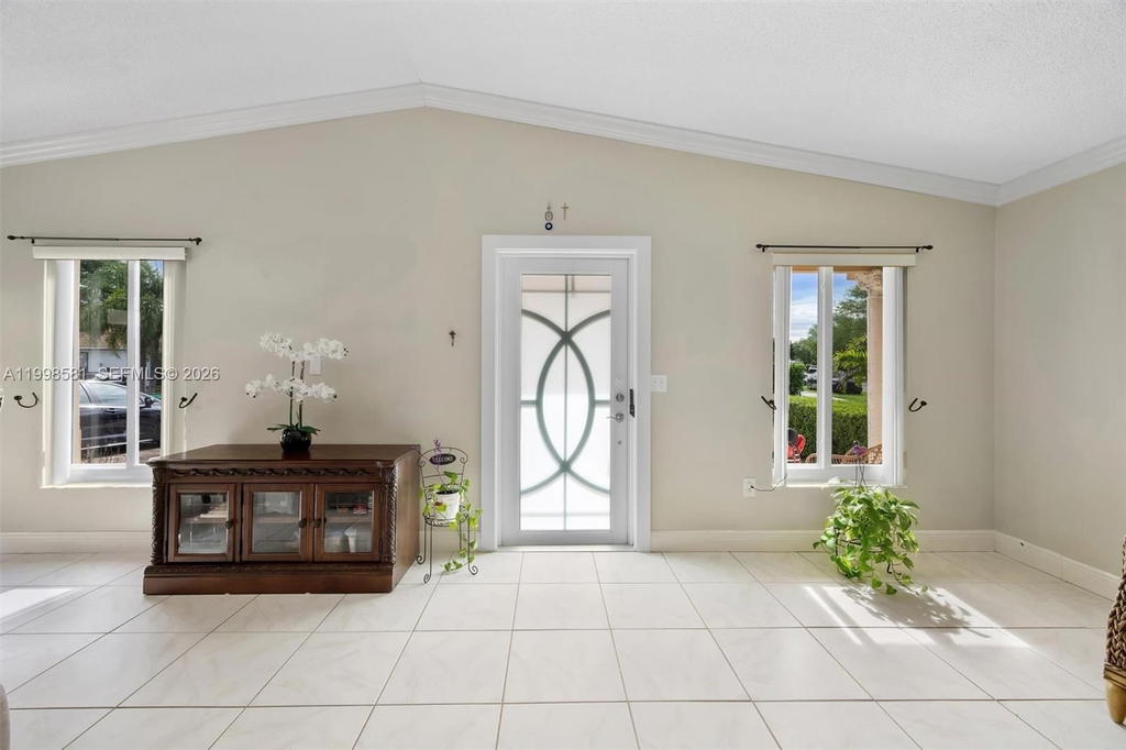 Real estate property located at 4218 138th Ct, Miami-dade, Bent Tree Sec 3, Miami, FL