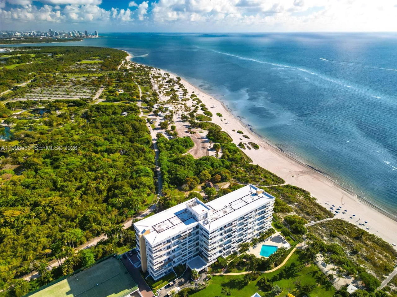 Real estate property located at 177 Ocean Lane Dr #703, Miami-dade, Key Biscayne Commodore Cl, Key Biscayne, FL