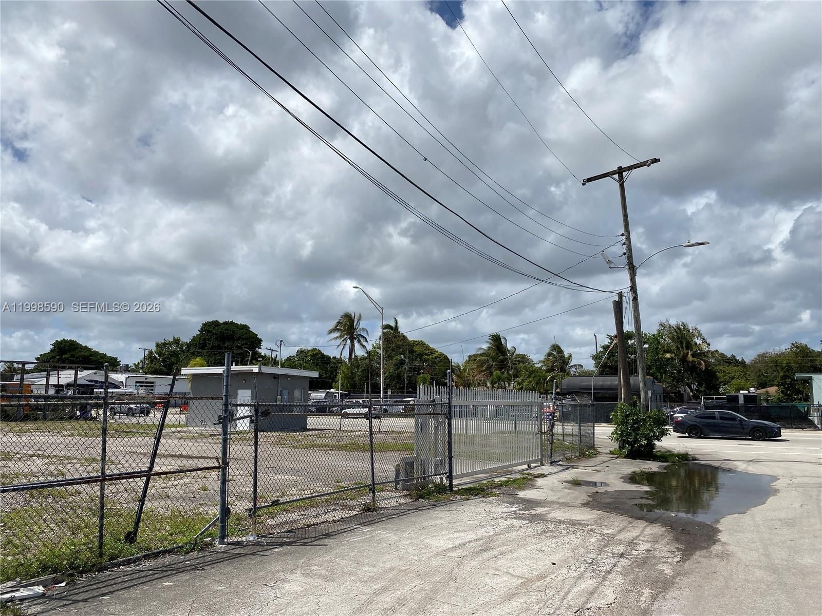 Real estate property located at 300 79th St, Miami-dade, Estelle Park No 2, Miami, FL