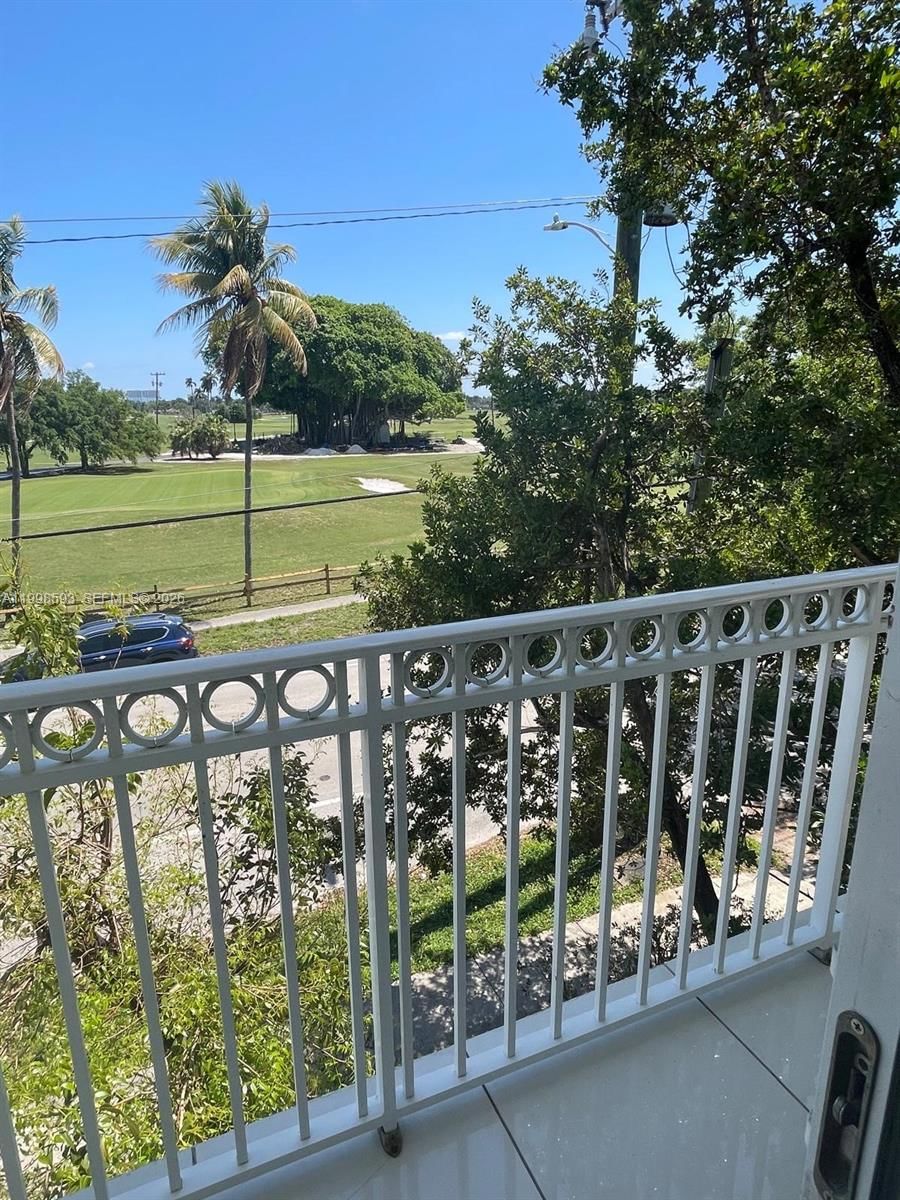Real estate property located at 826 17th Ave, Broward, Hollywood, Hollywood, FL