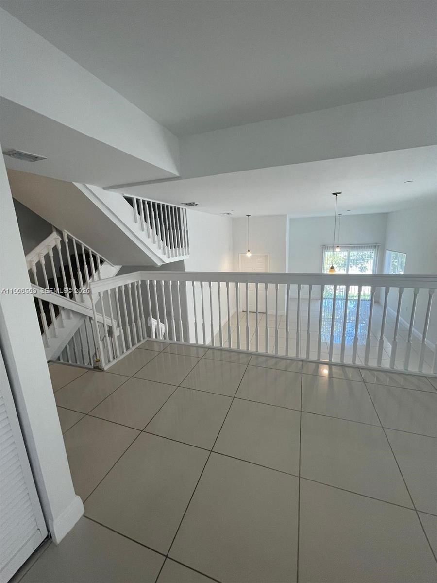 Real estate property located at 826 17th Ave, Broward, Hollywood, Hollywood, FL