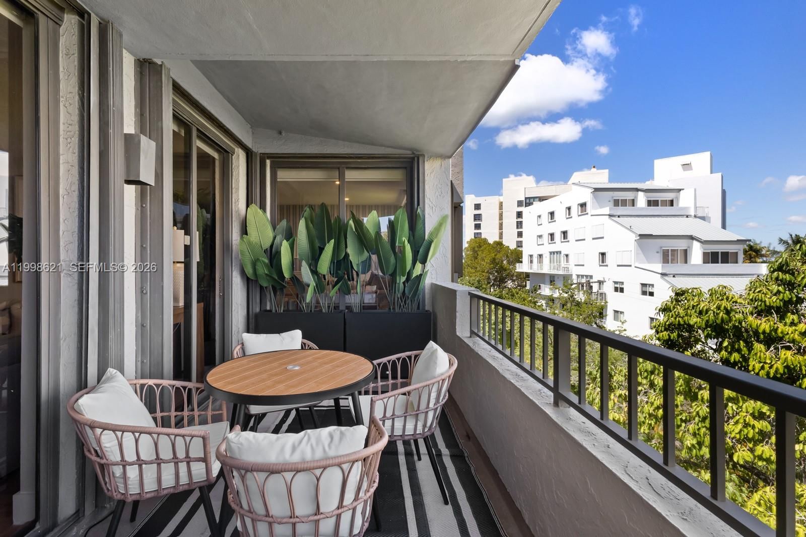 Real estate property located at 141 CRANDON BLVD #446, Miami-dade, Key Colony No 4 Condo, Key Biscayne, FL