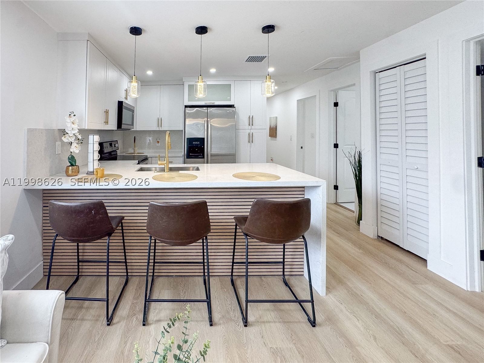 Real estate property located at 2933 48th Ter, Miami-dade, Home Owners Paradise, Miami, FL