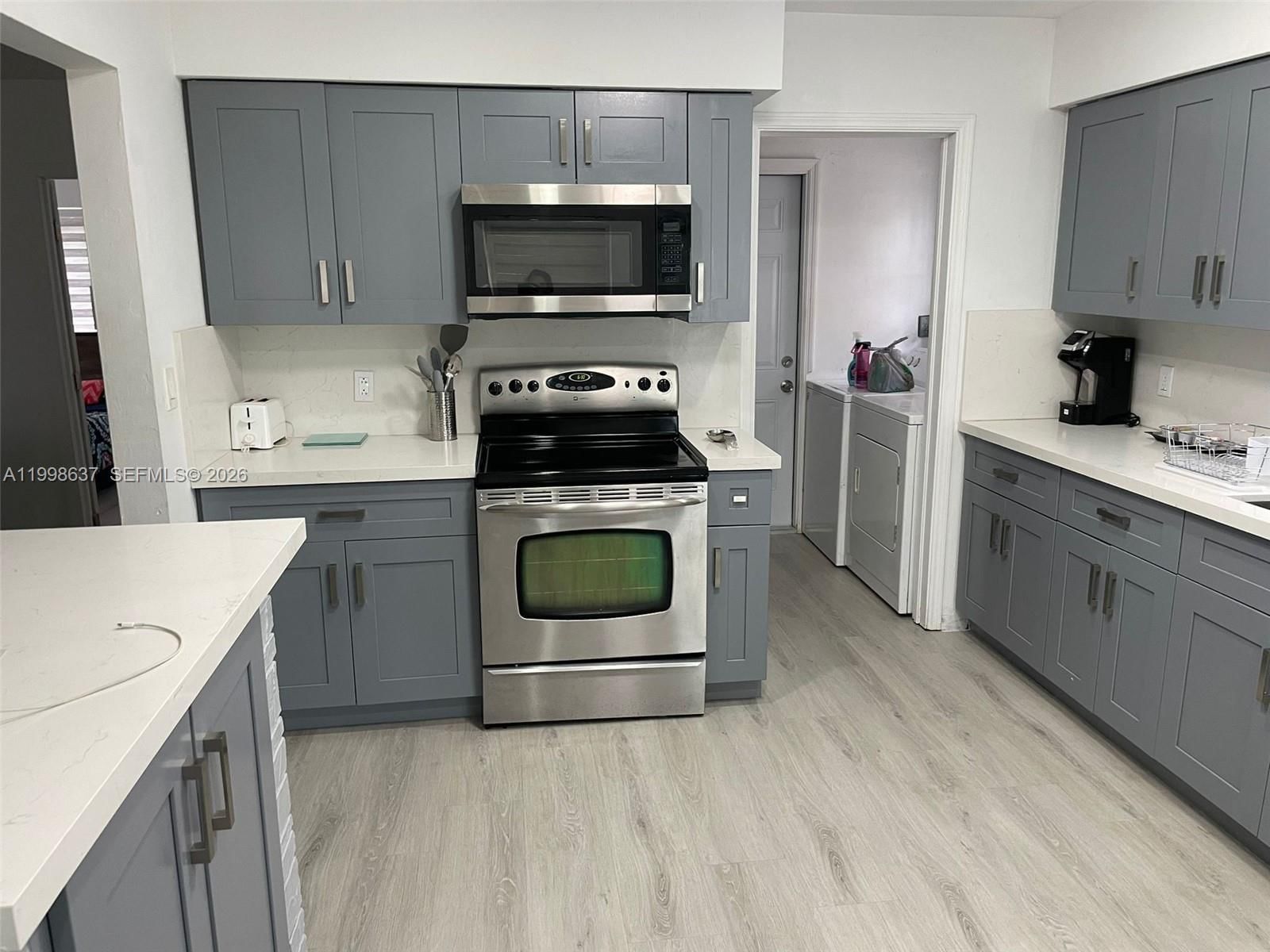 Real estate property located at 230 2nd PL, Broward, Poinciana Pk Amen Pl Blks, Dania Beach, FL