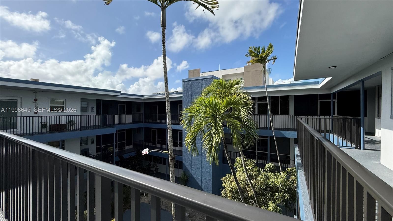 Real estate property located at 1943 Monroe St #306A, Broward, Barclay Arms Condo, Hollywood, FL