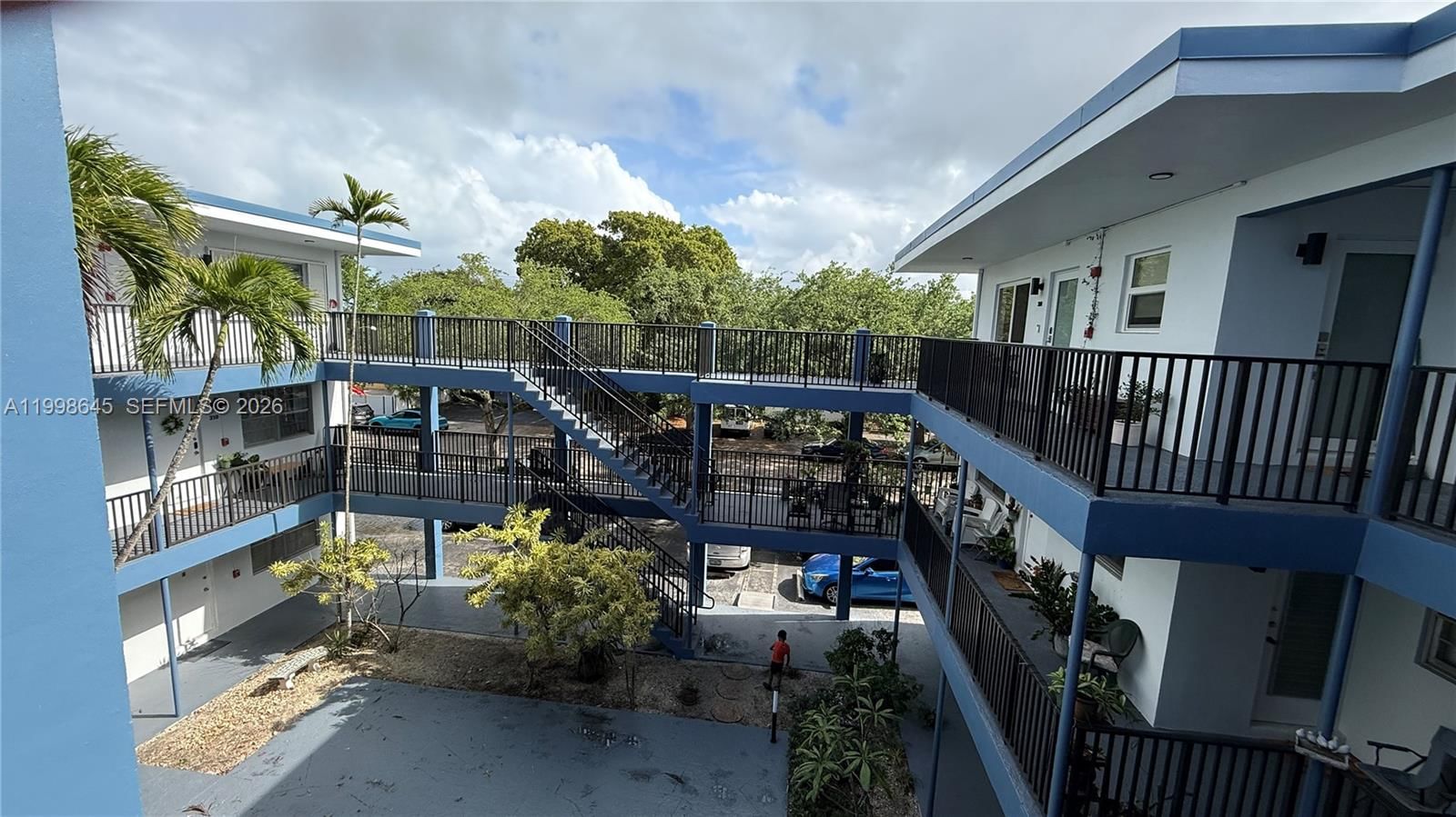 Real estate property located at 1943 Monroe St #306A, Broward, Barclay Arms Condo, Hollywood, FL