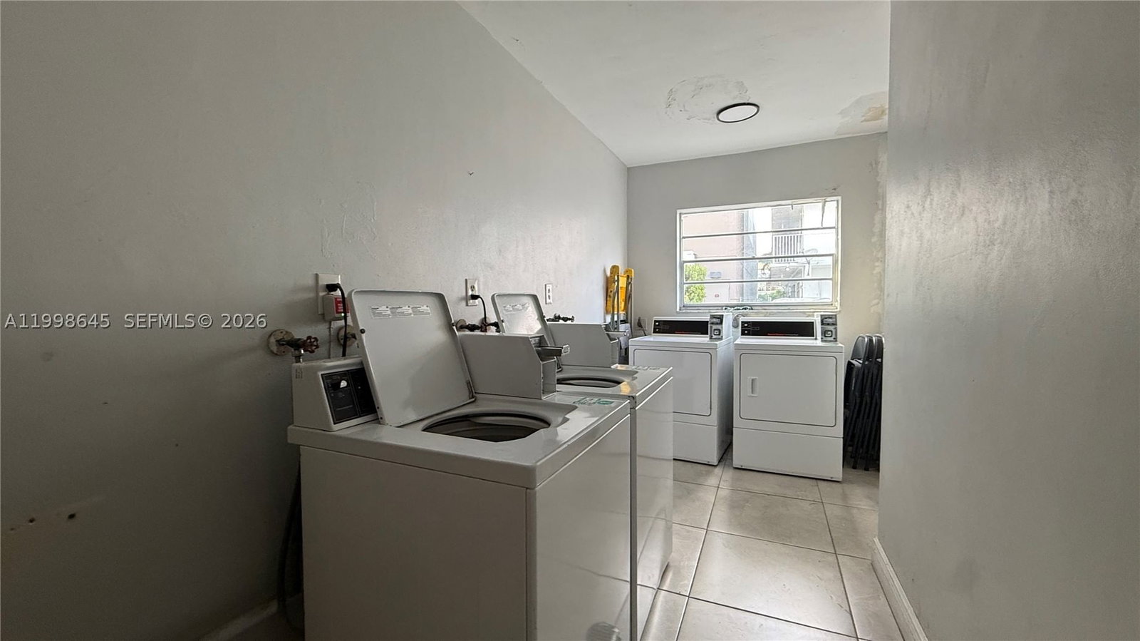 Real estate property located at 1943 Monroe St #306A, Broward, Barclay Arms Condo, Hollywood, FL