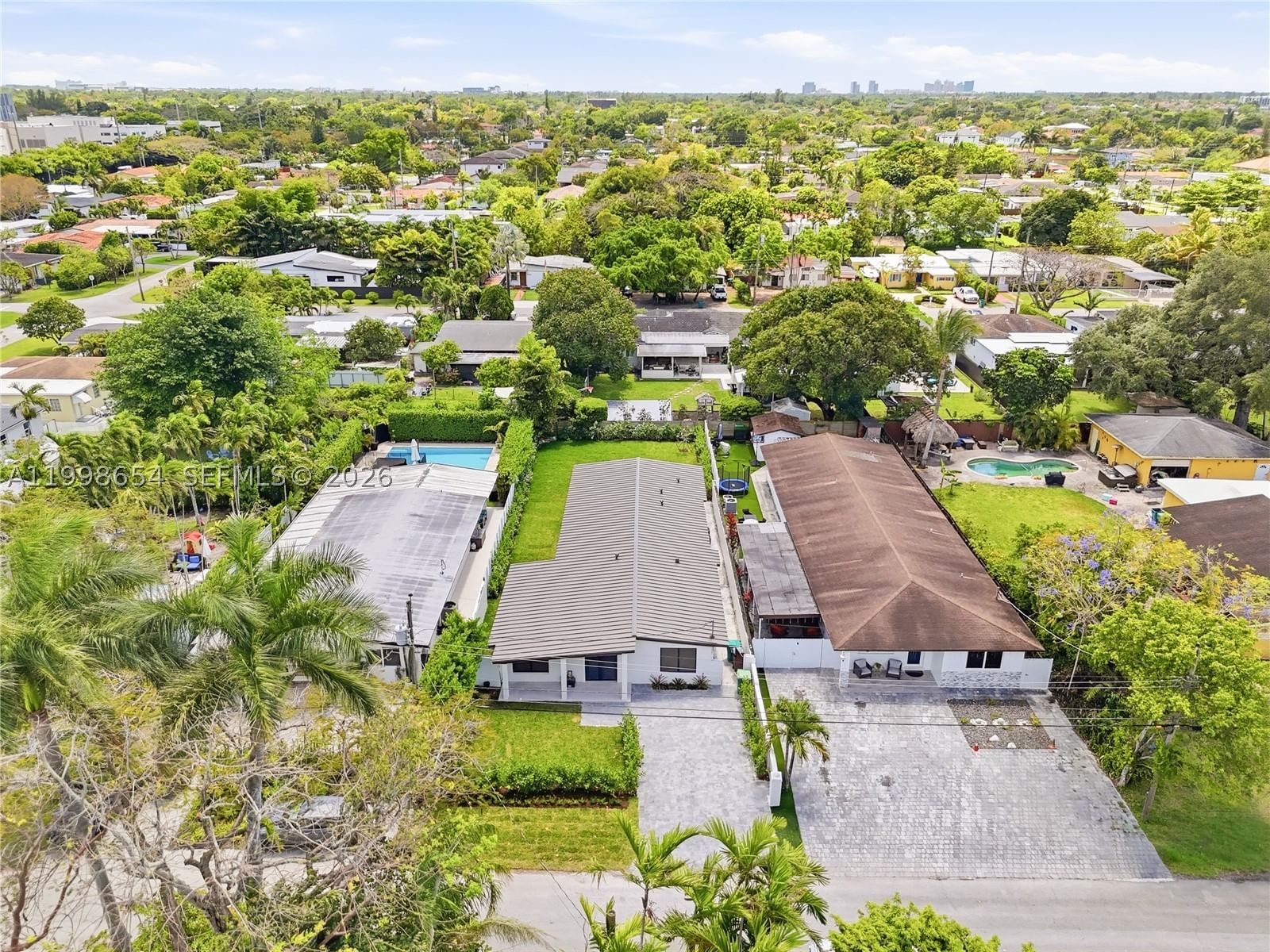 Real estate property located at 6332 28th St, Miami-dade, Coral Villas Rev, Miami, FL