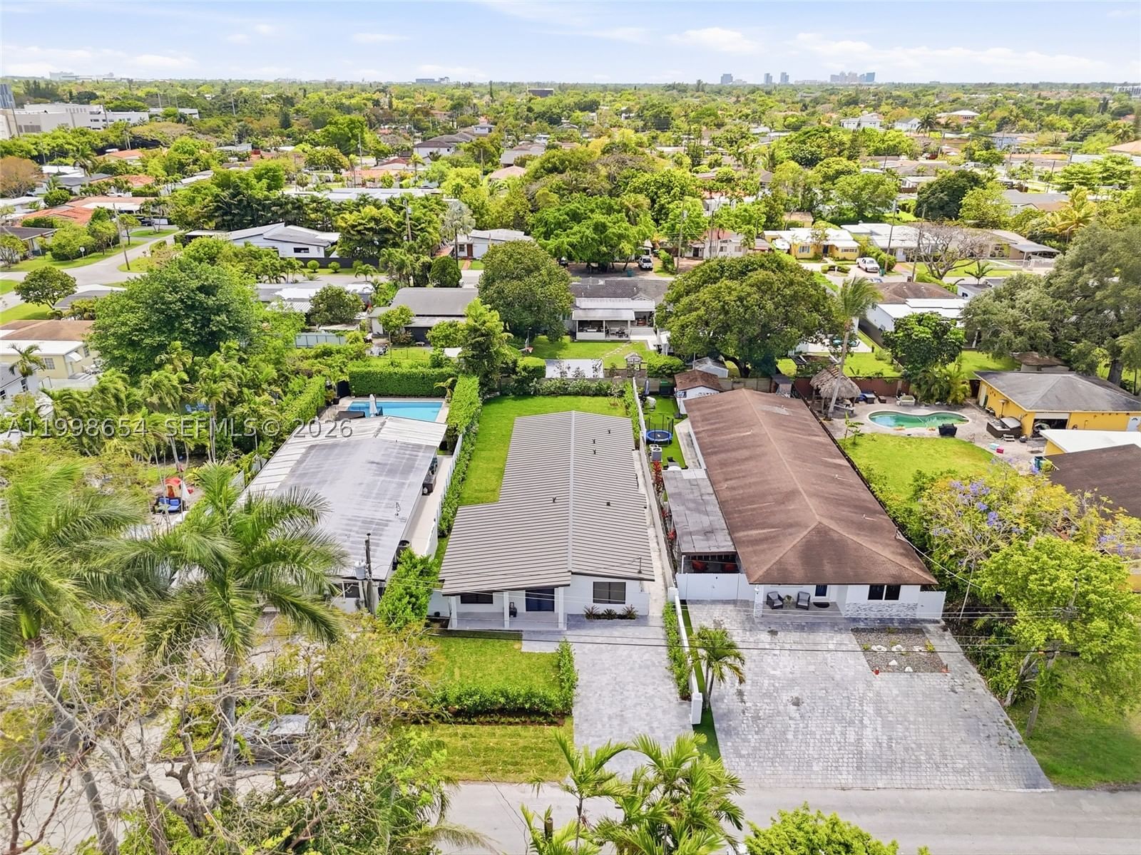 Real estate property located at 6332 28th St, Miami-dade, Coral Villas Rev, Miami, FL