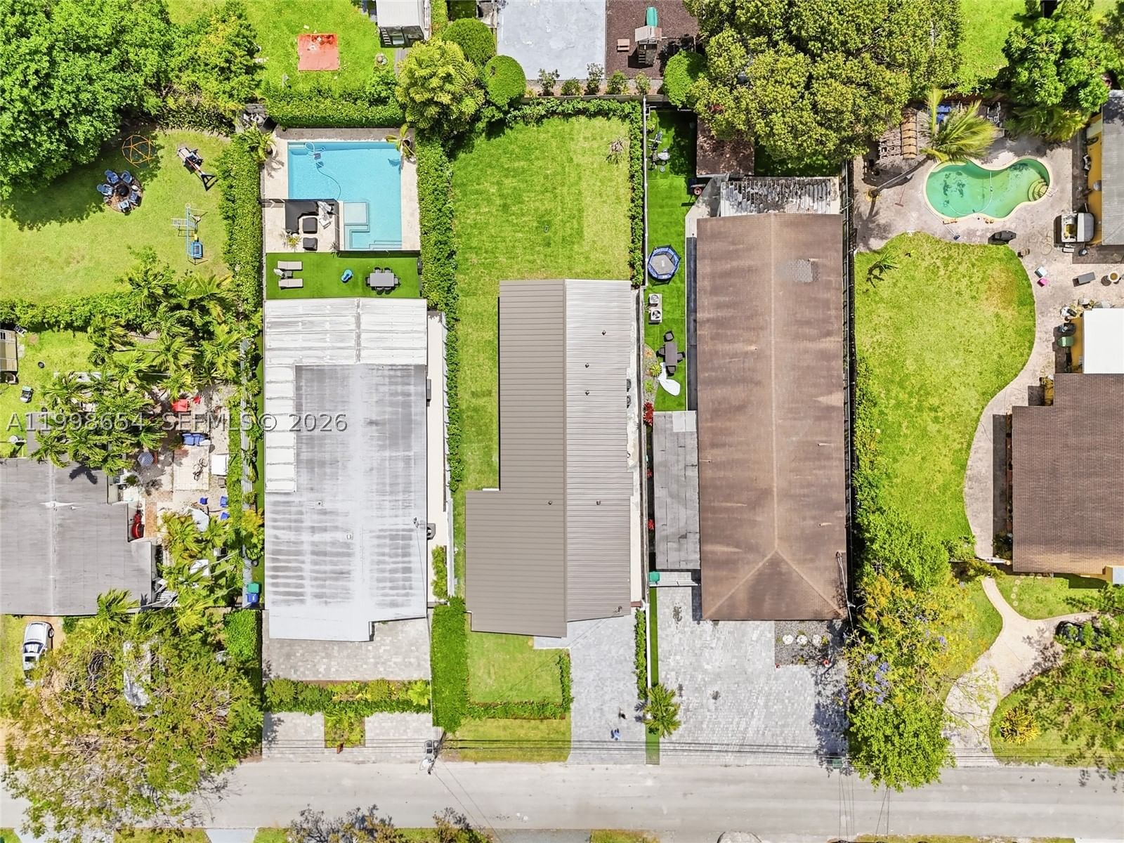 Real estate property located at 6332 28th St, Miami-dade, Coral Villas Rev, Miami, FL