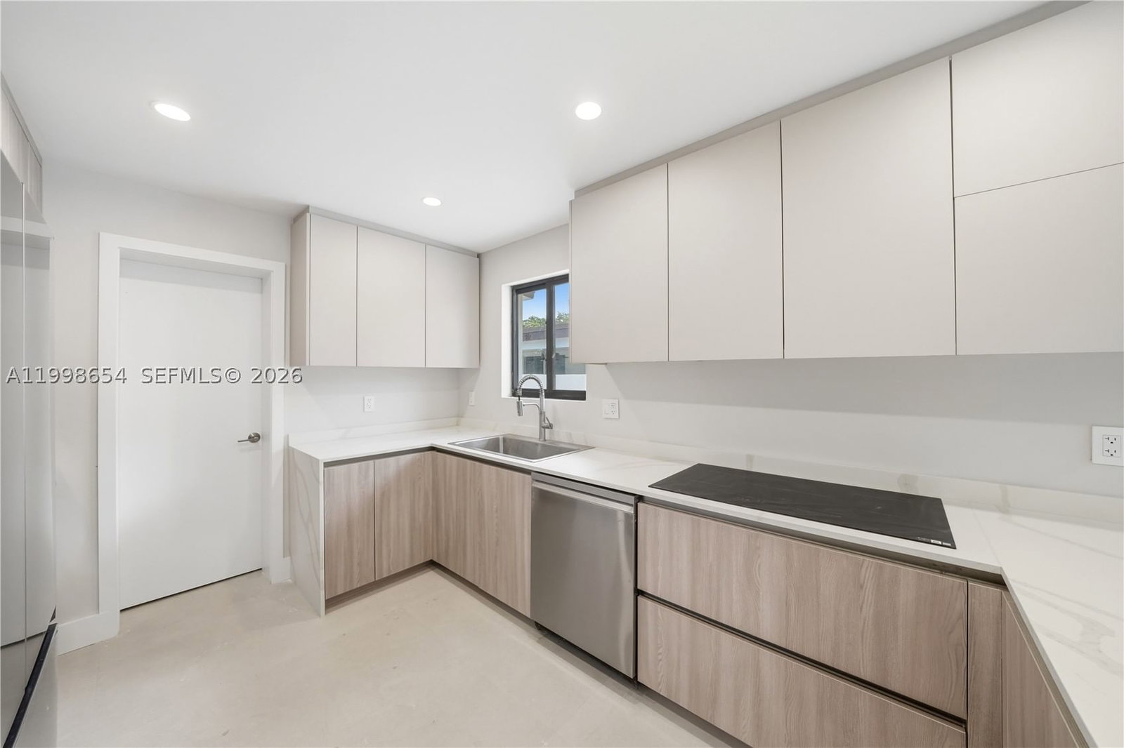 Real estate property located at 6332 28th St, Miami-dade, Coral Villas Rev, Miami, FL