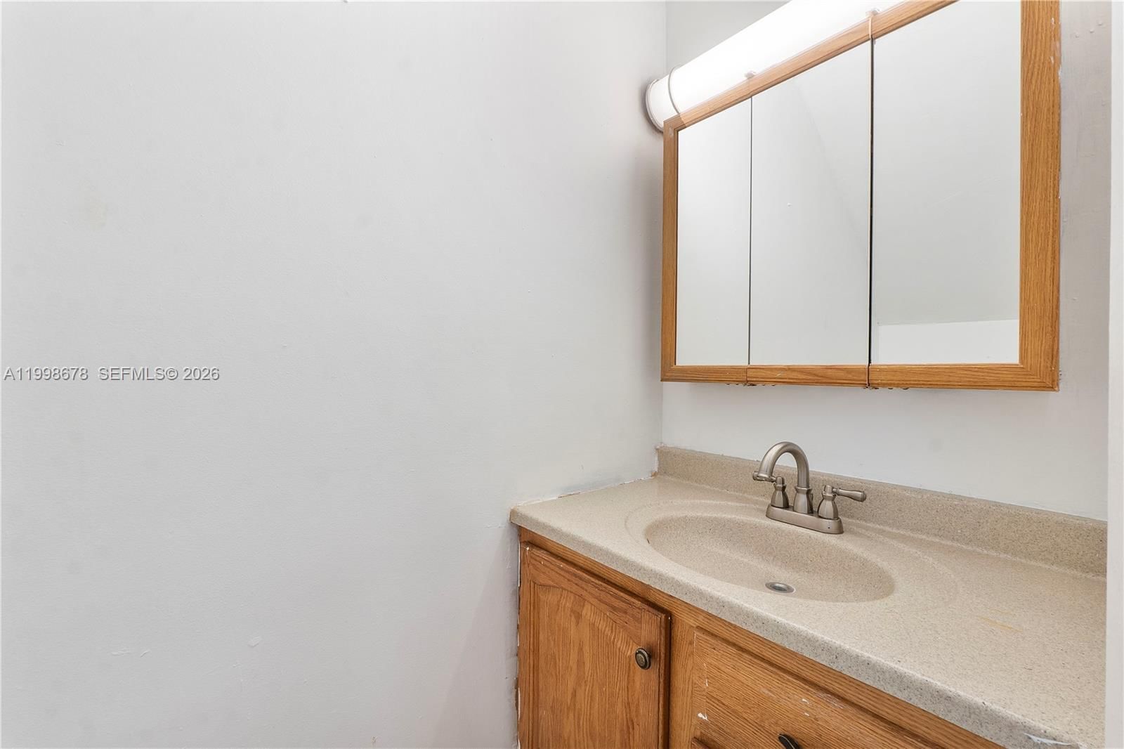 Real estate property located at 8243 9th Ct #7, Broward, Townhouses At Jacaranda C, Plantation, FL