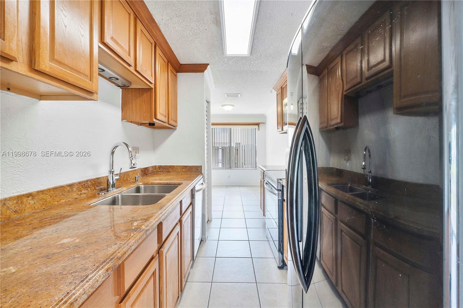 Real estate property located at 8243 9th Ct #7, Broward, Townhouses At Jacaranda C, Plantation, FL