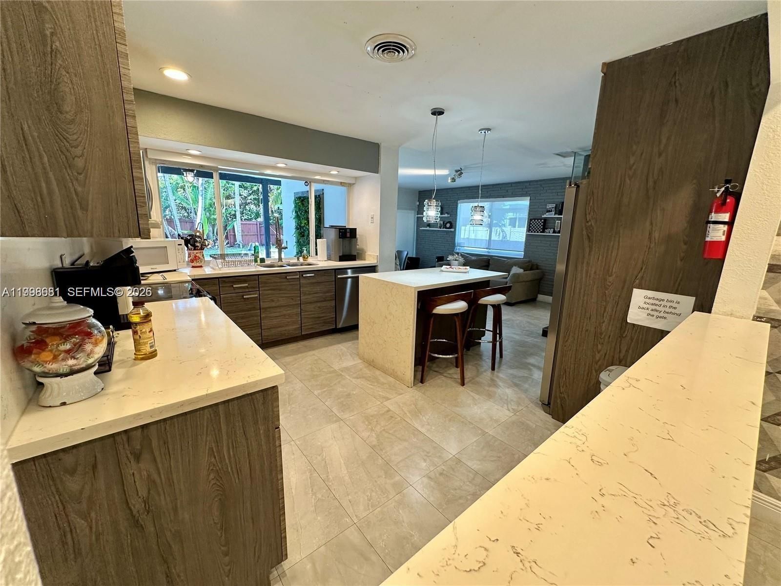 Real estate property located at 5424 Garfield St, Broward, Hollywood Hills Amen Plat, Hollywood, FL