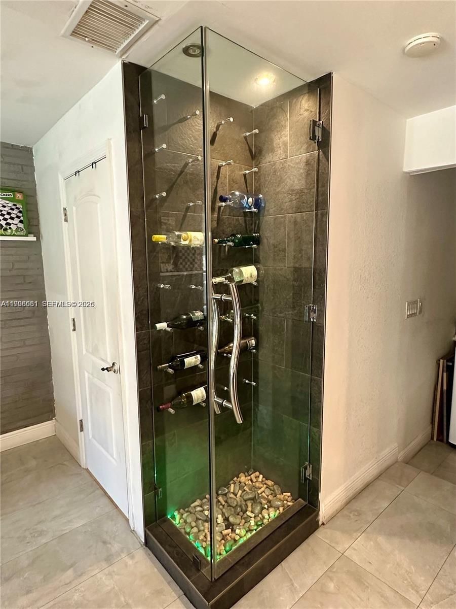 Real estate property located at 5424 Garfield St, Broward, Hollywood Hills Amen Plat, Hollywood, FL