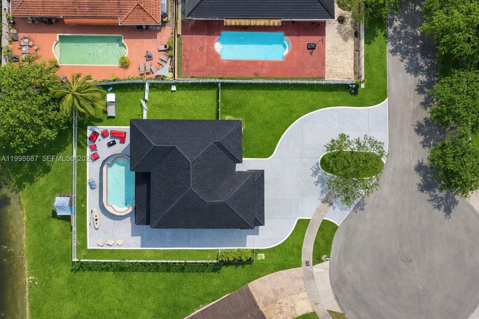 Real estate property located at 15045 38th Ter, Miami-dade, Kayla S Place, Miami, FL