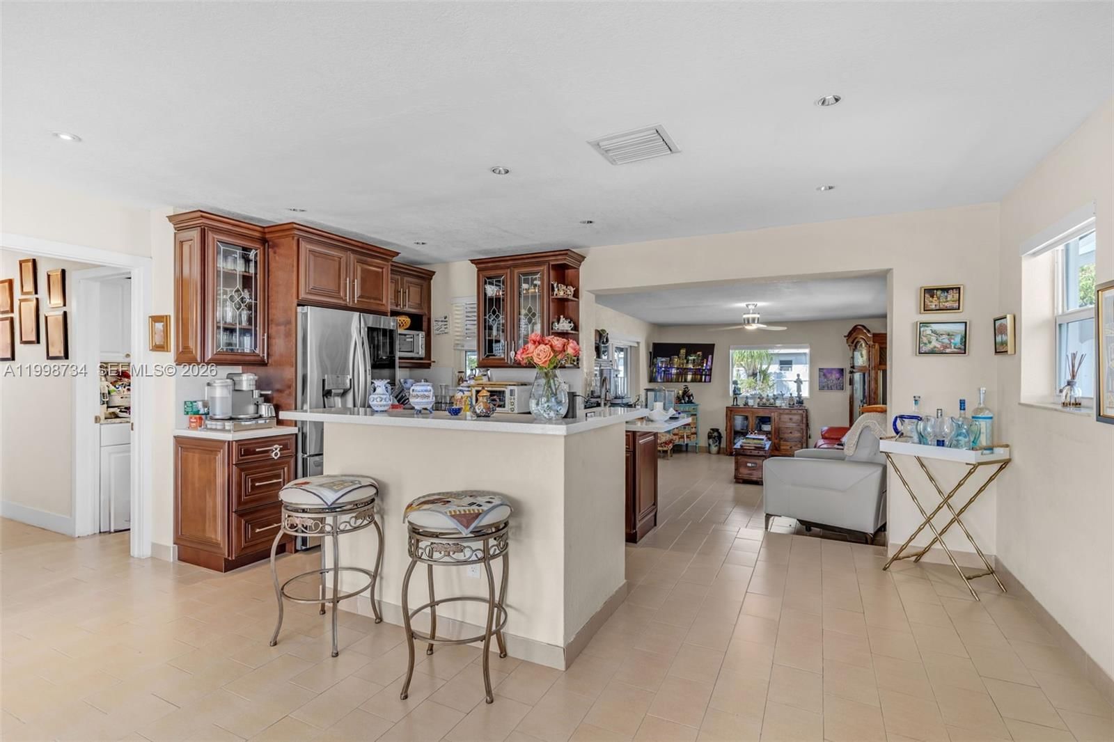 Real estate property located at 5100 116th Ave, Miami-dade, Westwood Lake 4th Addn, Miami, FL