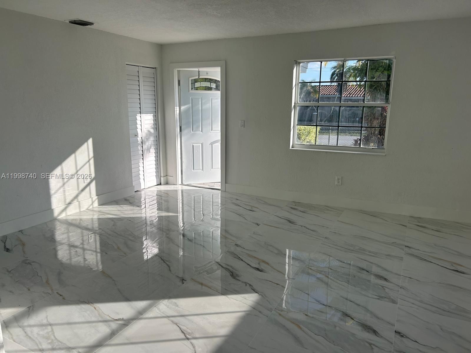 Real estate property located at 4215 197th St, Miami-dade, Carol City Gdns 1st Addn, Miami Gardens, FL