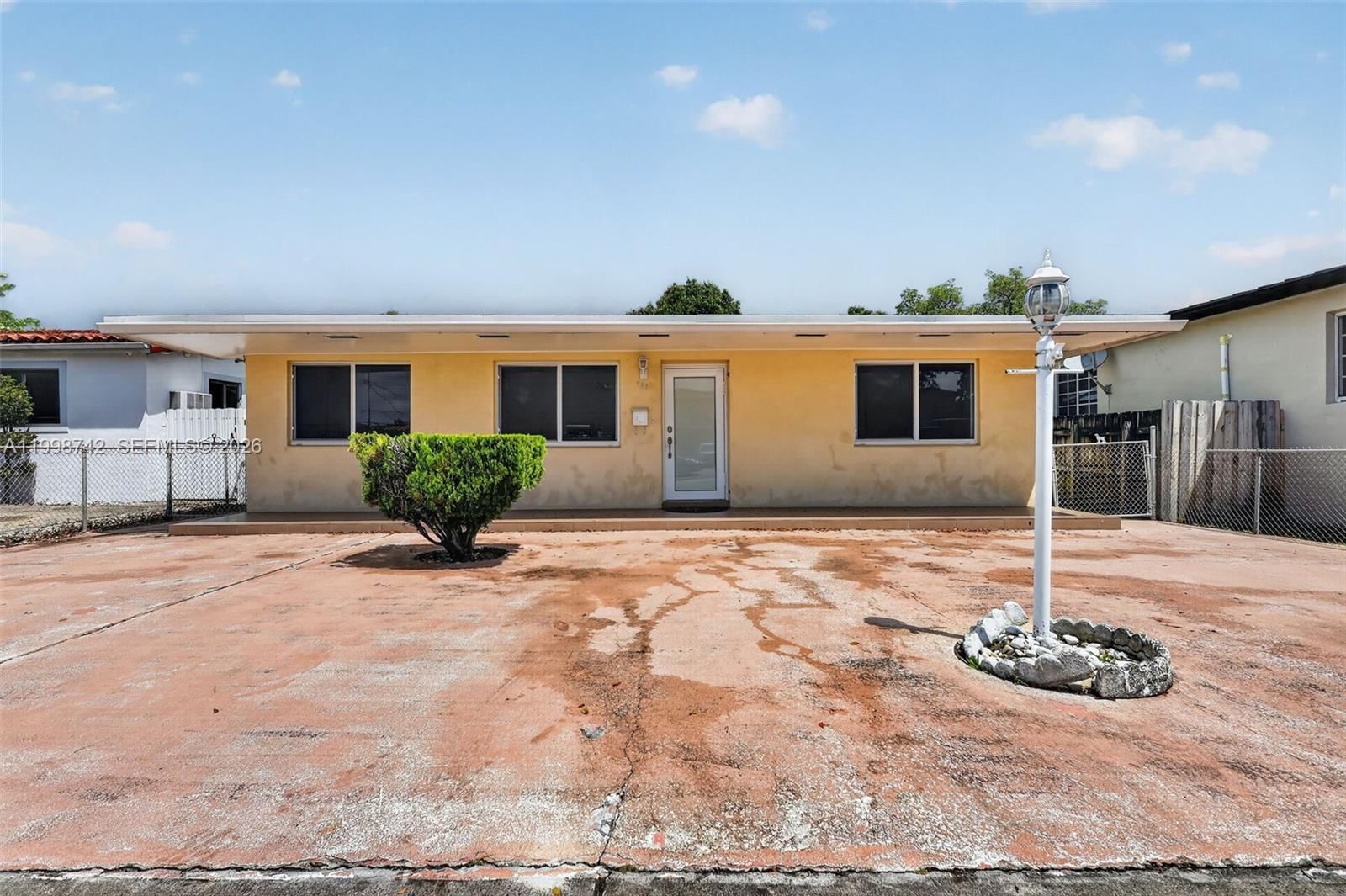 Real estate property located at 733 33rd St, Miami-dade, 2nd Rev Pl Of Industrial, Hialeah, FL