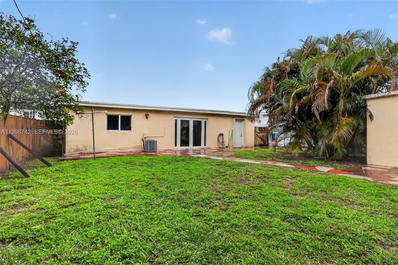 Real estate property located at 733 33rd St, Miami-dade, 2nd Rev Pl Of Industrial, Hialeah, FL