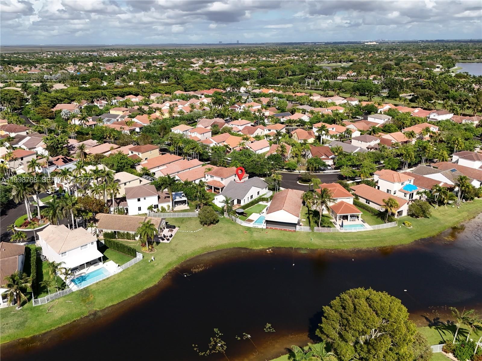 Real estate property located at 1413 Majesty Ter, Broward, Sector 2-parcels 21a 25 2, Weston, FL