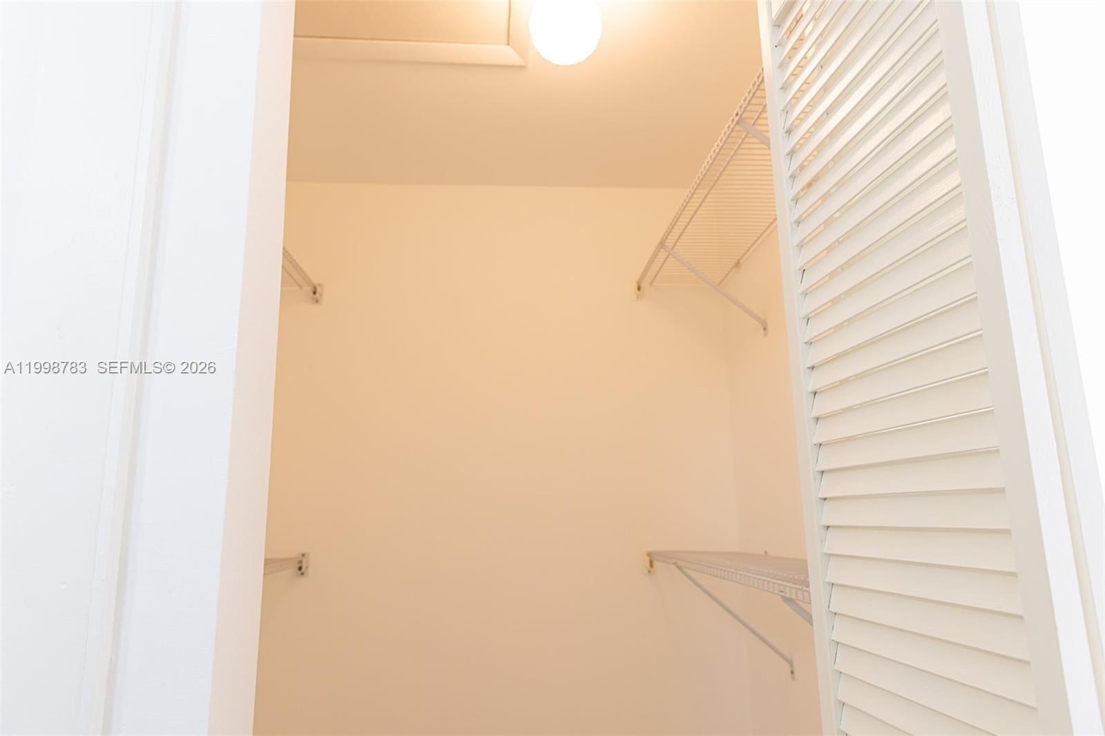 Real estate property located at 10241 128th Ave, Miami-dade, First Addn To Calusa Club, Miami, FL