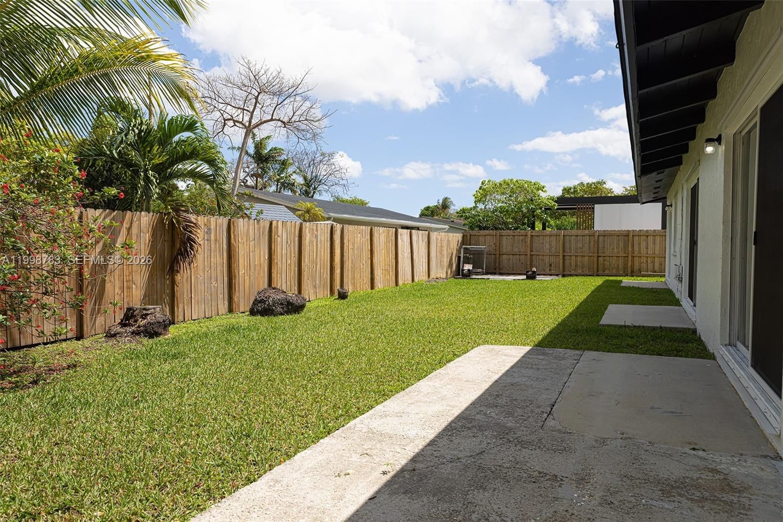 Real estate property located at 10241 128th Ave, Miami-dade, First Addn To Calusa Club, Miami, FL